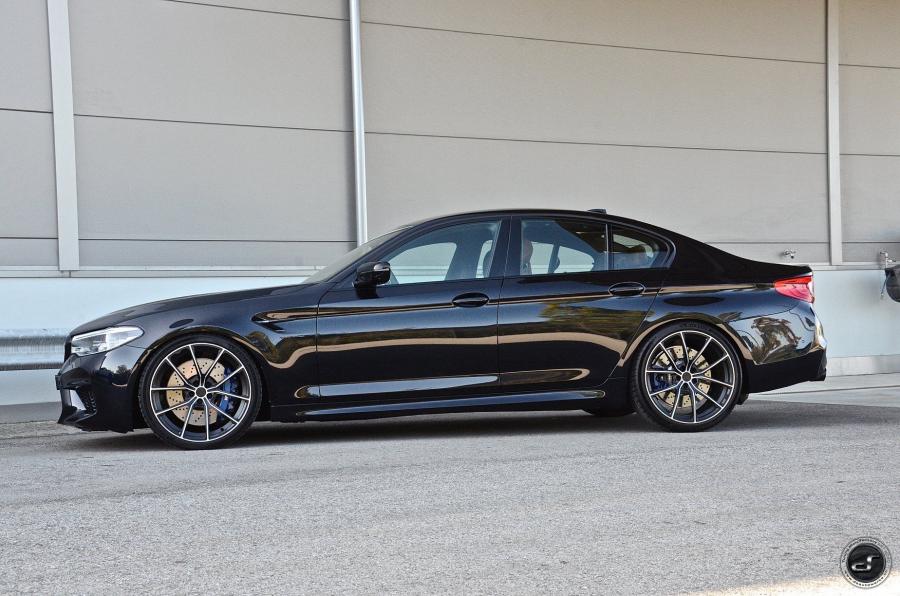  BMW M5 by DS Automobile & Hamann (F90) 2019 года  (фото 11 из 20)